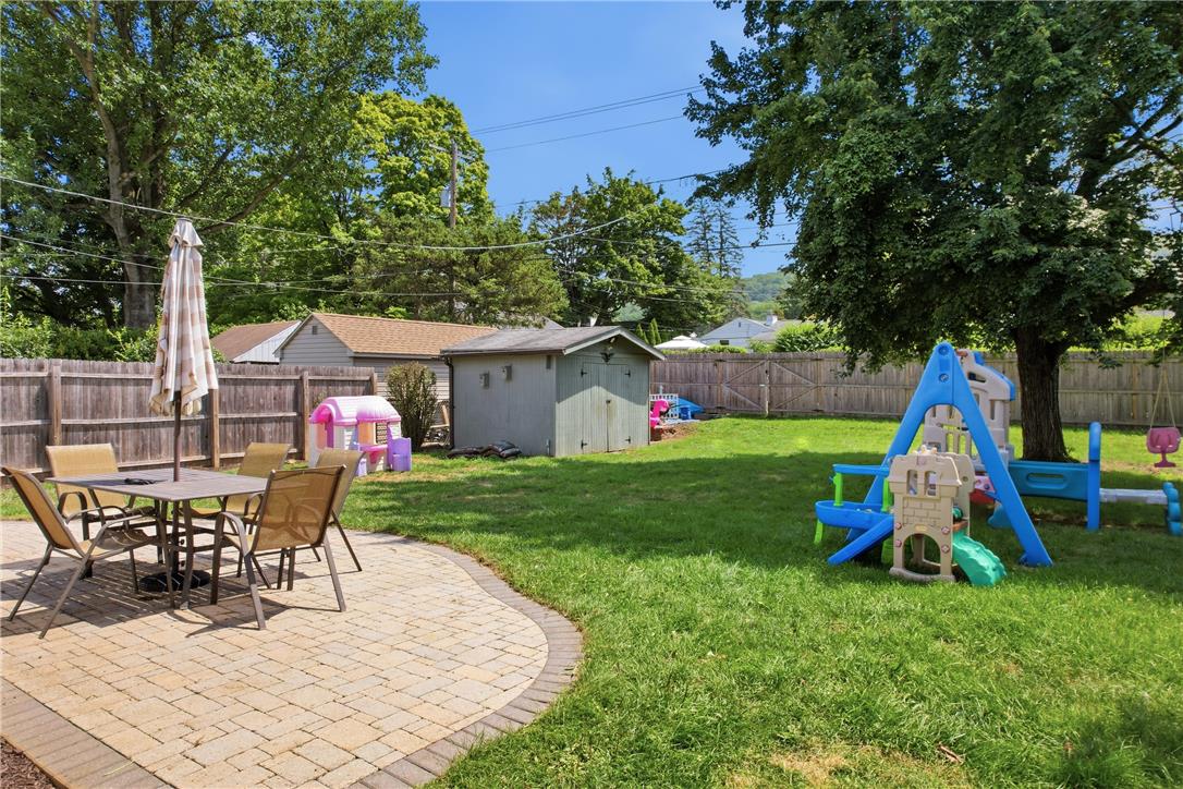 936 Evergreen Street Property Photo 49