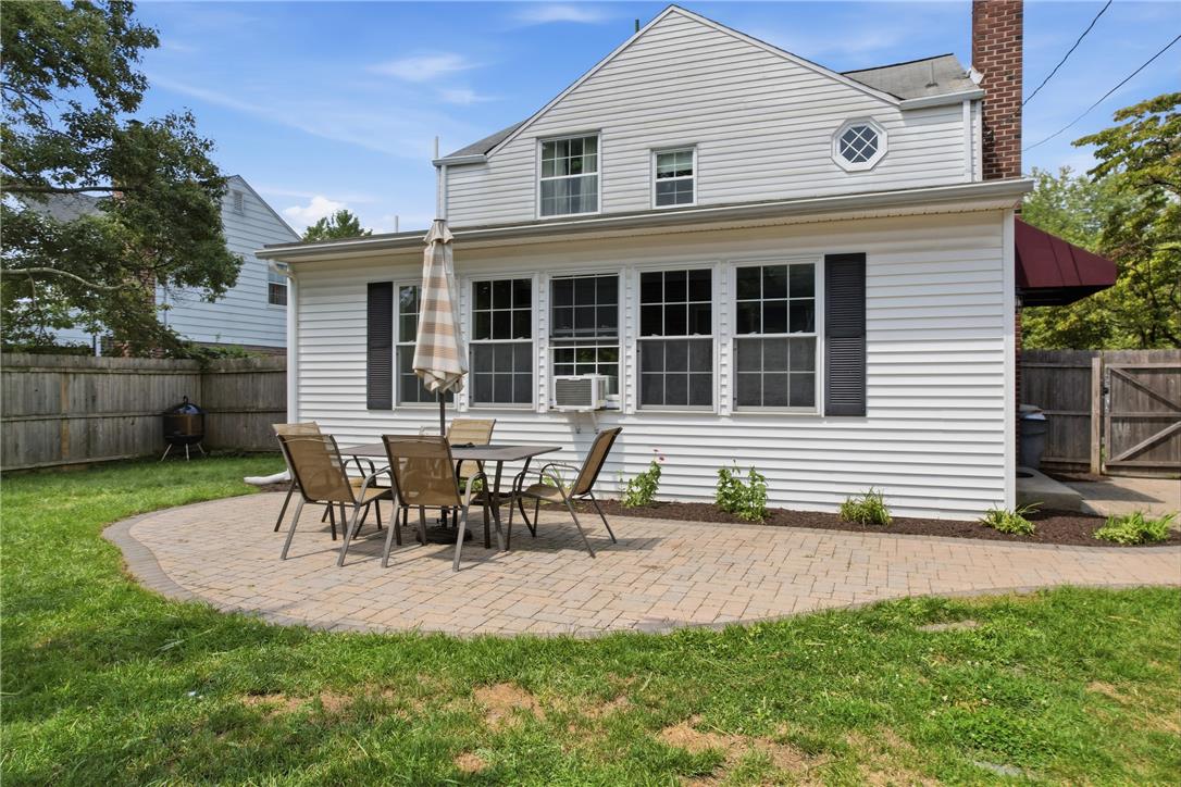 936 Evergreen Street Property Photo 54