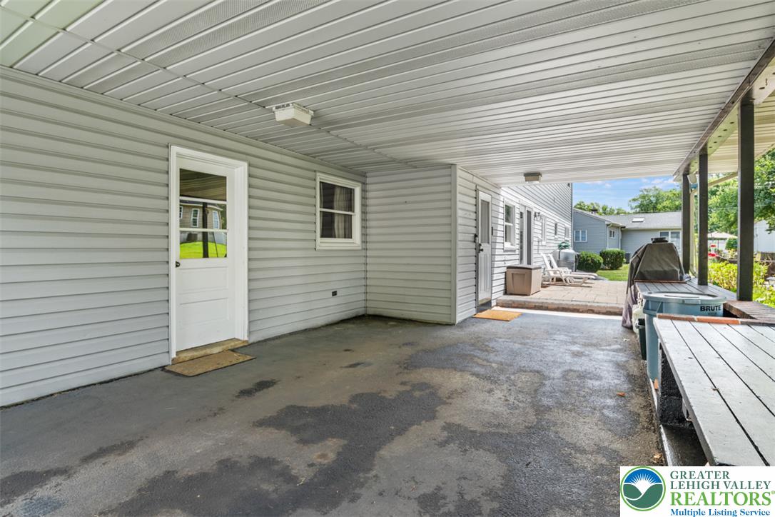 346 North 7th Street Property Photo 45