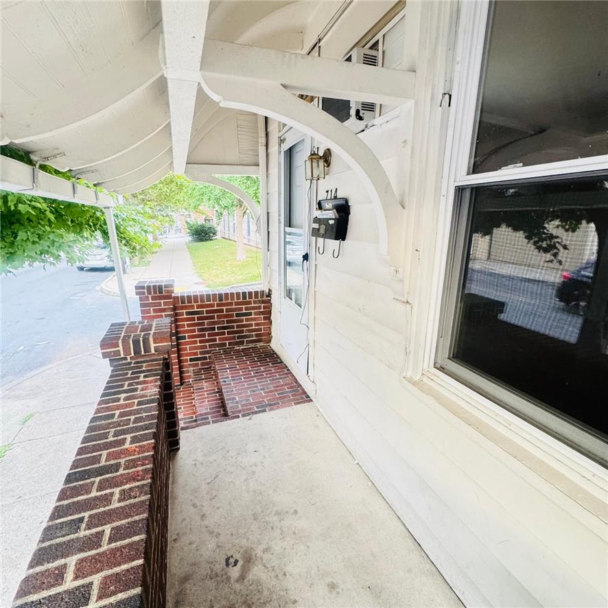 714 West Gordon Street Property Photo 6