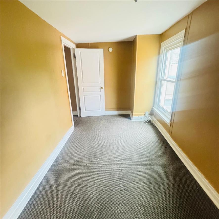 714 West Gordon Street Property Photo 23