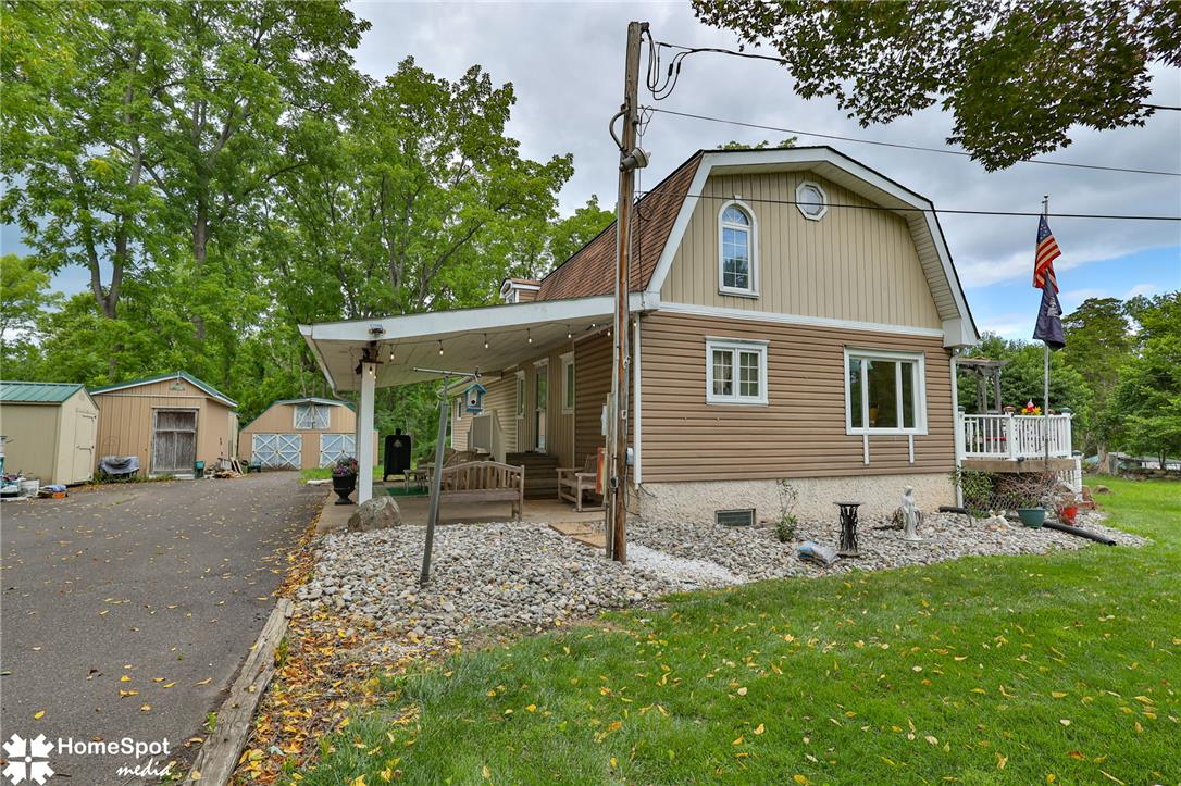 525 Rocky Valley Road Property Photo 7