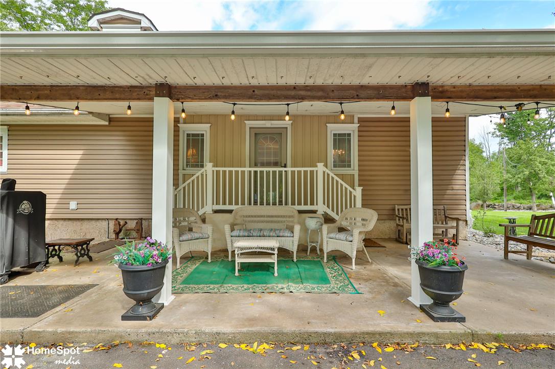 525 Rocky Valley Road Property Photo 10
