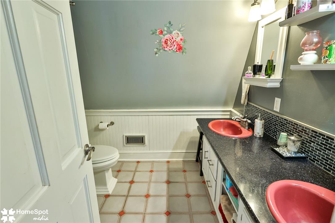 525 Rocky Valley Road Property Photo 47