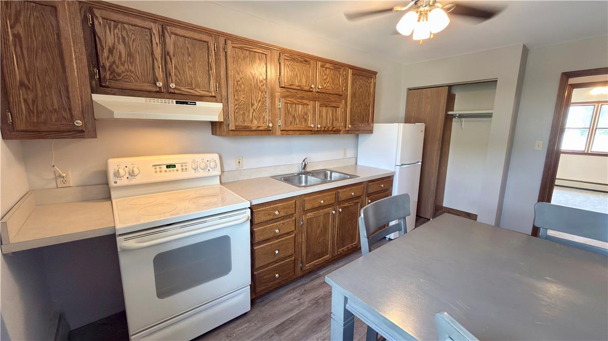 1145 7th Street 2nd Floor Property Photo 8