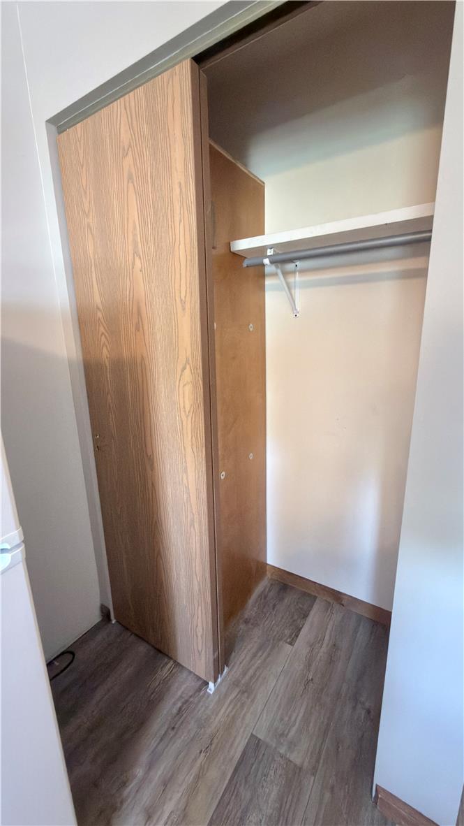 1145 7th Street 2nd Floor Property Photo 10