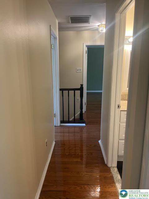 1701 Independence Court Property Photo 8