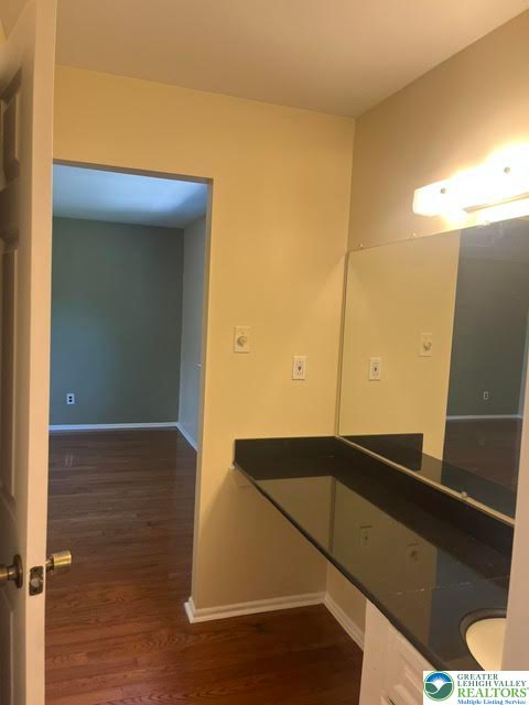 1701 Independence Court Property Photo 11