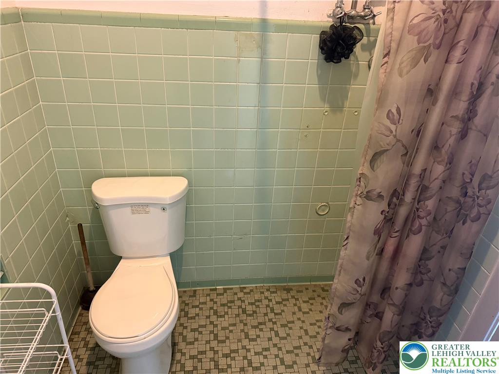 1845 Freemansburg Avenue Property Photo 13