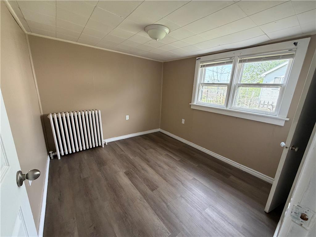 827 Milton Street Property Photo 6