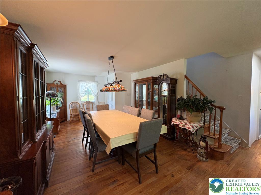 82 Clay Road Property Photo 4
