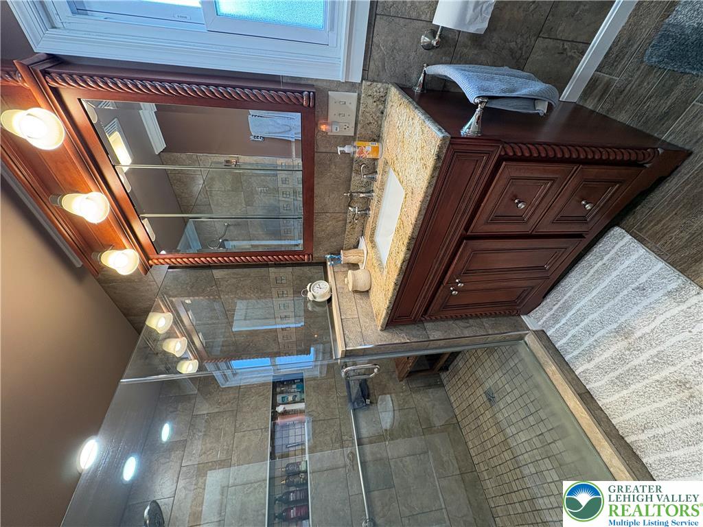 82 Clay Road Property Photo 23