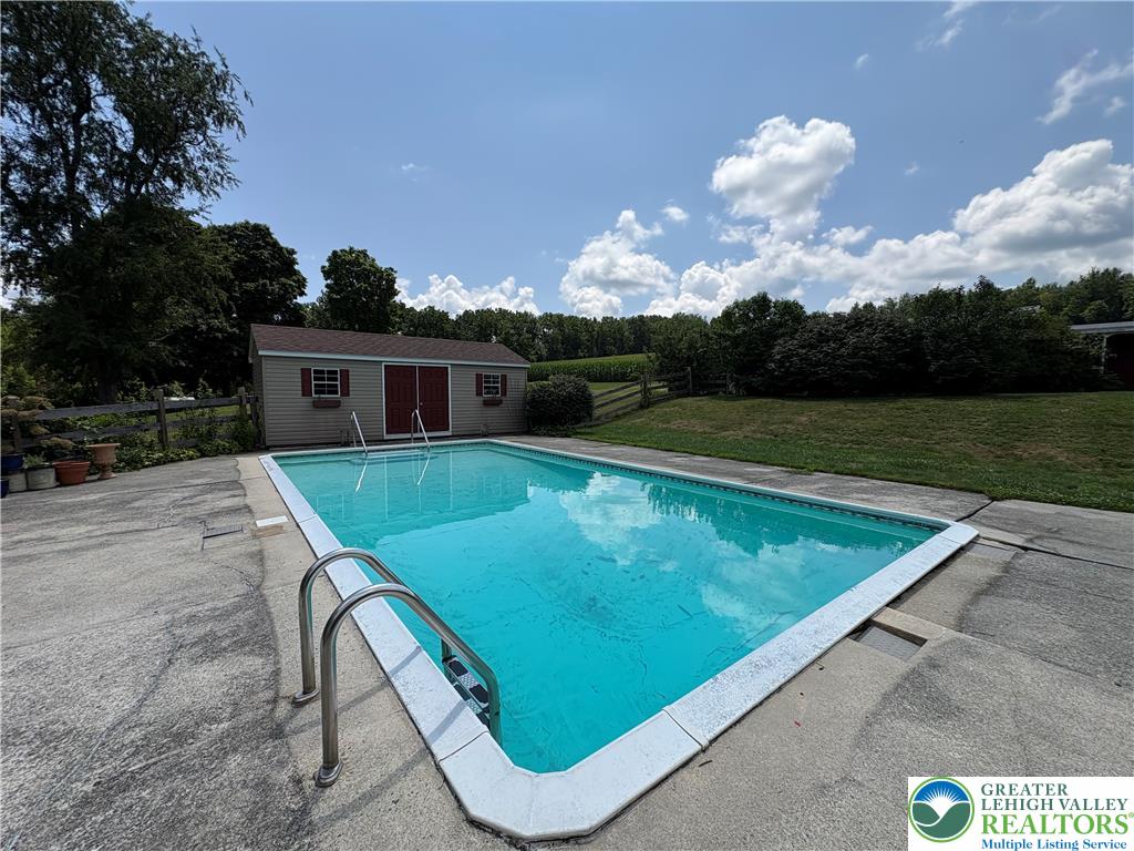 82 Clay Road Property Photo 34