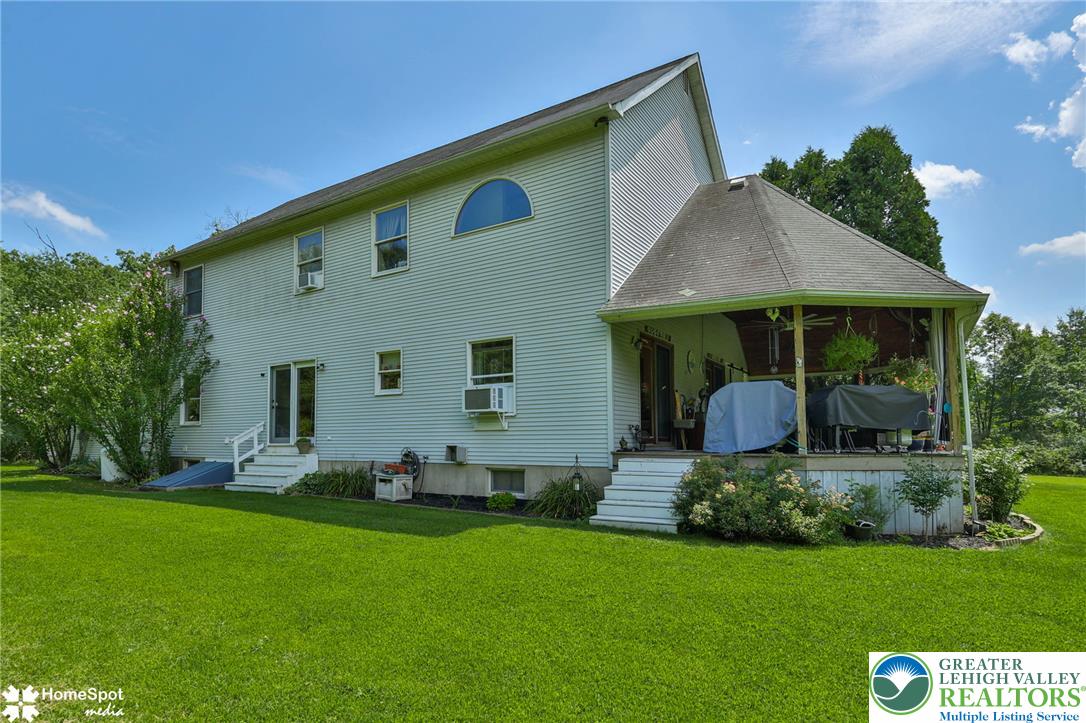 6117 Powers Property Photo 6