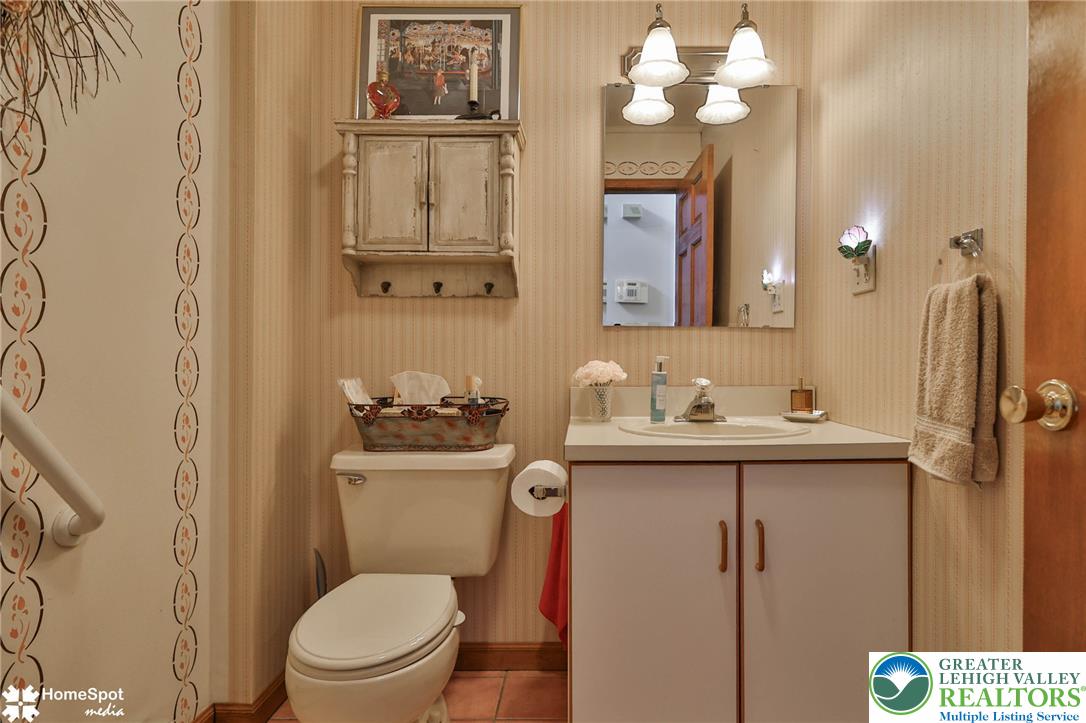 6117 Powers Property Photo 19