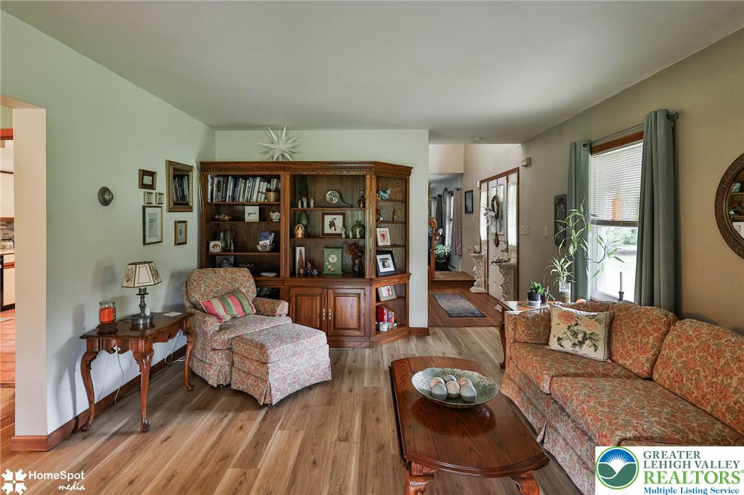 6117 Powers Property Photo 21
