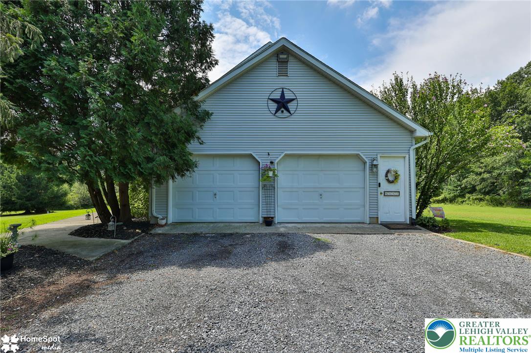 6117 Powers Property Photo 40