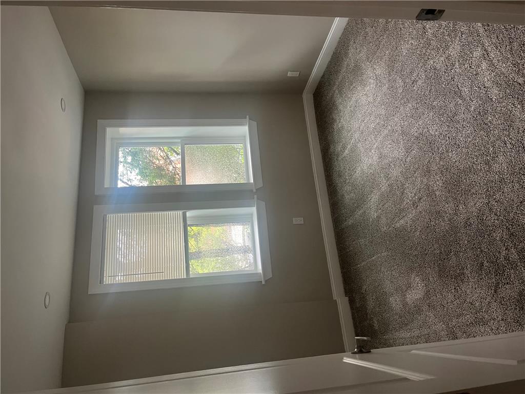 139 Main Street 2 Property Photo 10