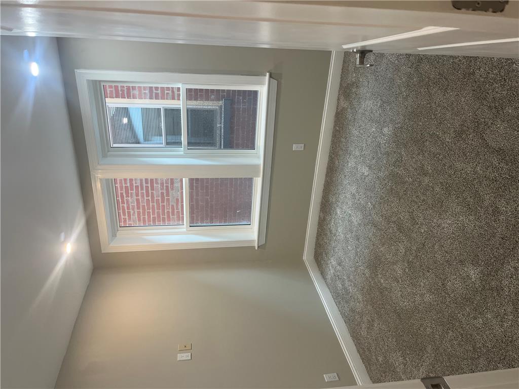 139 Main Street 2 Property Photo 13