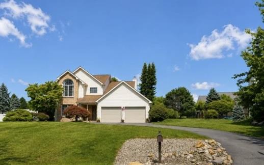 2243 Apple Road Property Photo 1
