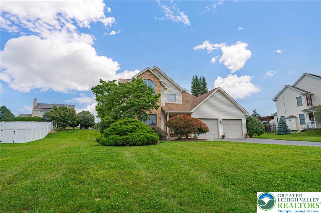 2243 Apple Road Property Photo 4