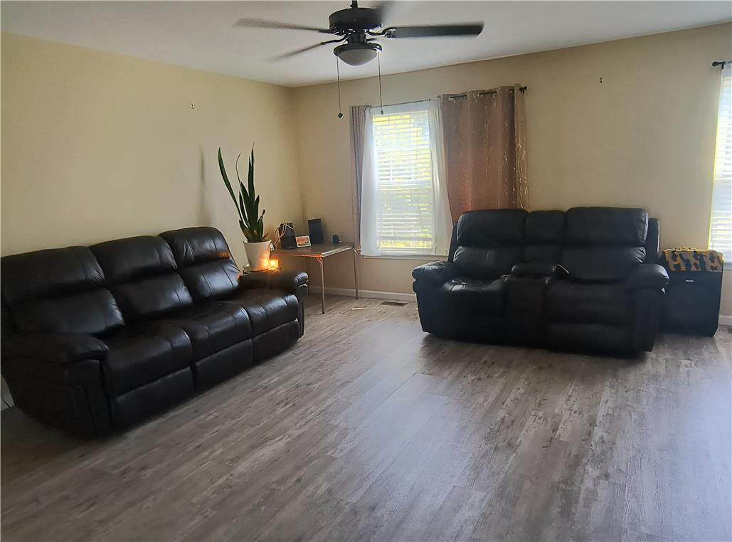 708 Bach Court Property Photo 6