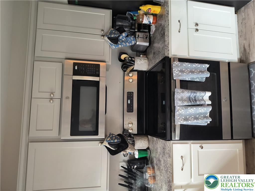 708 Bach Court Property Photo 16