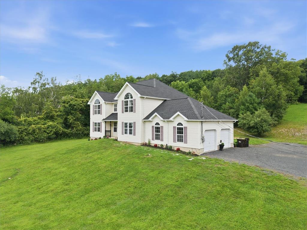 387 Blue Ridge Road Property Photo 4