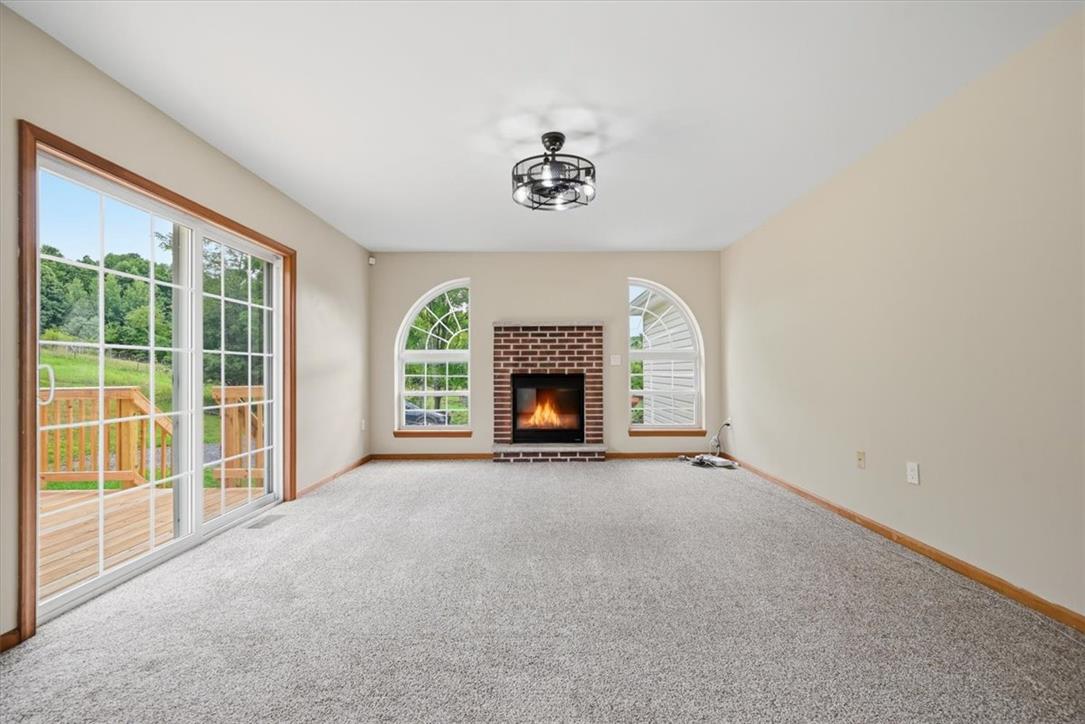 387 Blue Ridge Road Property Photo 10