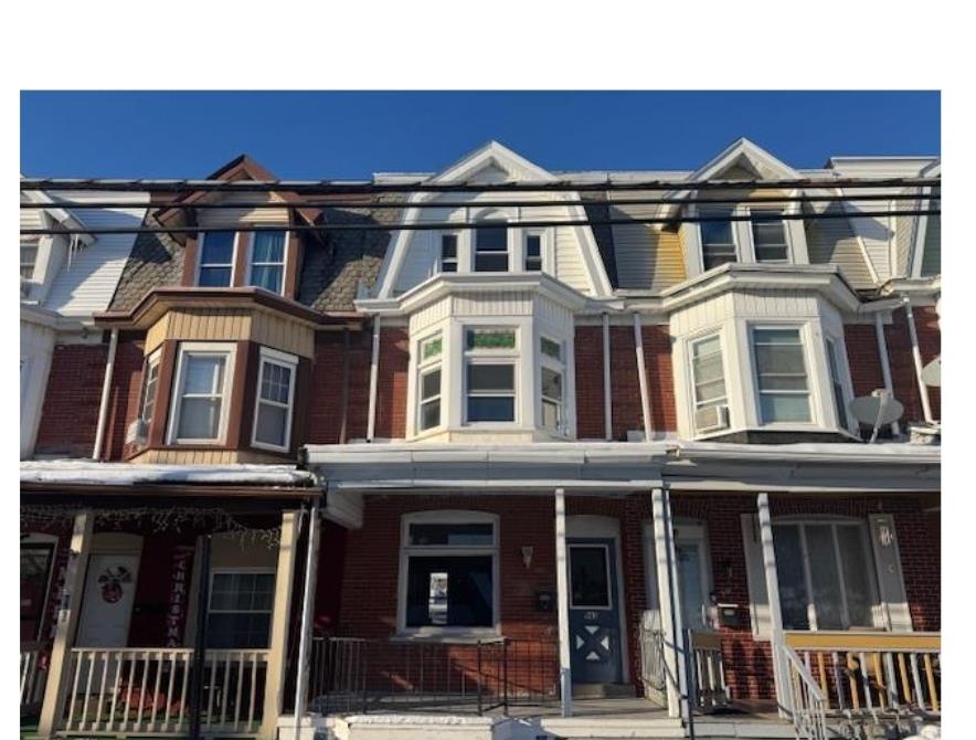 963 Green Street Property Photo 2