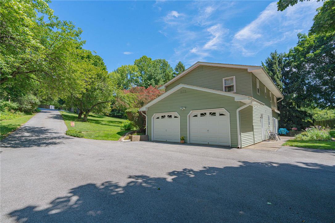 5472 Lower Macungie Road Property Photo 8