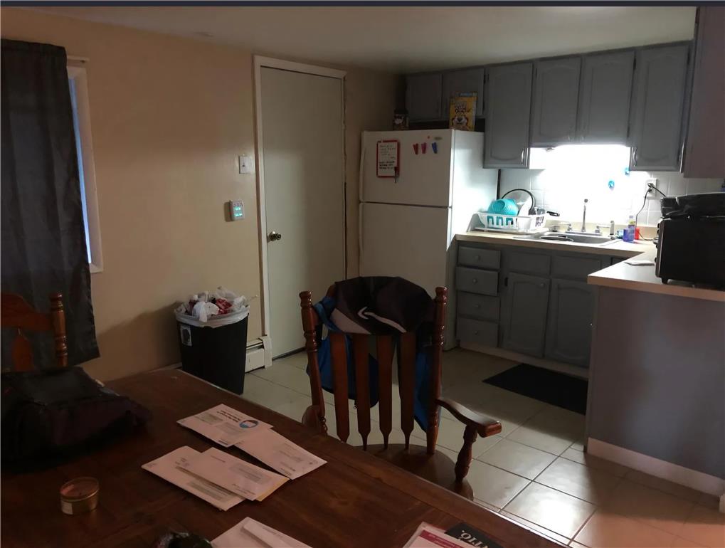 806 Carlton Avenue Property Photo 8