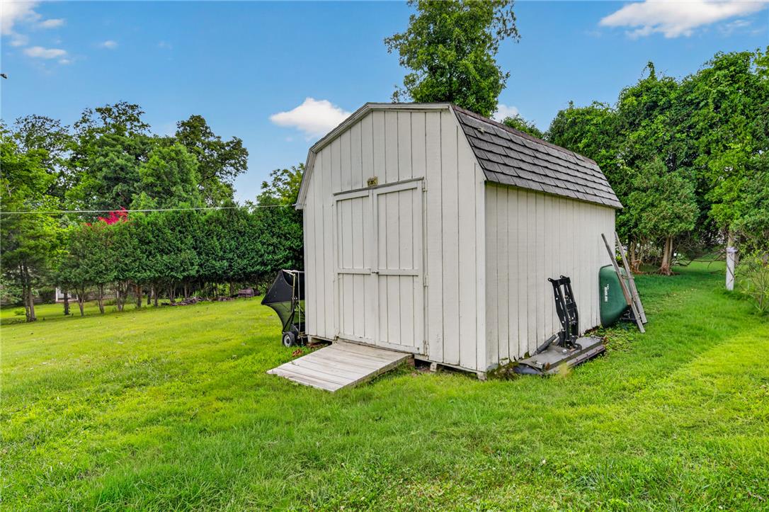 515 Richmond Road Property Photo 58