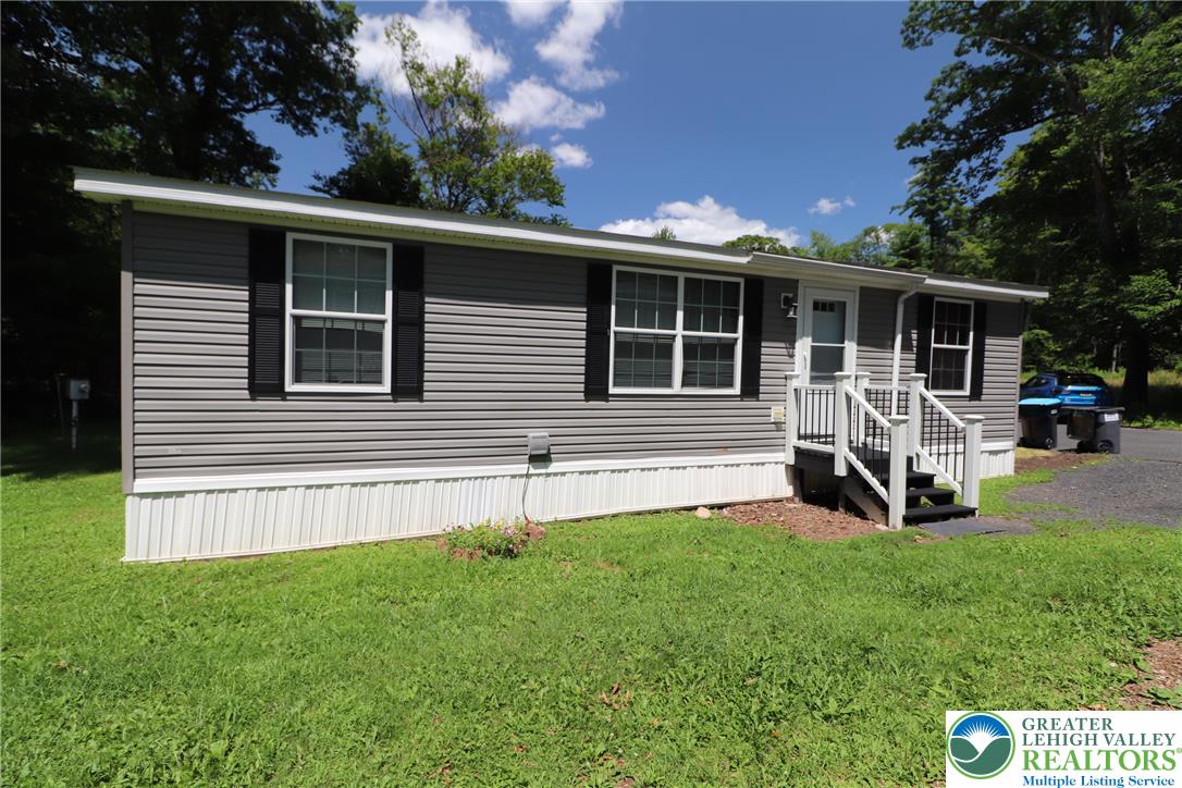 287 Birchwood Property Photo 2