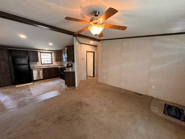 287 Birchwood Property Photo 7