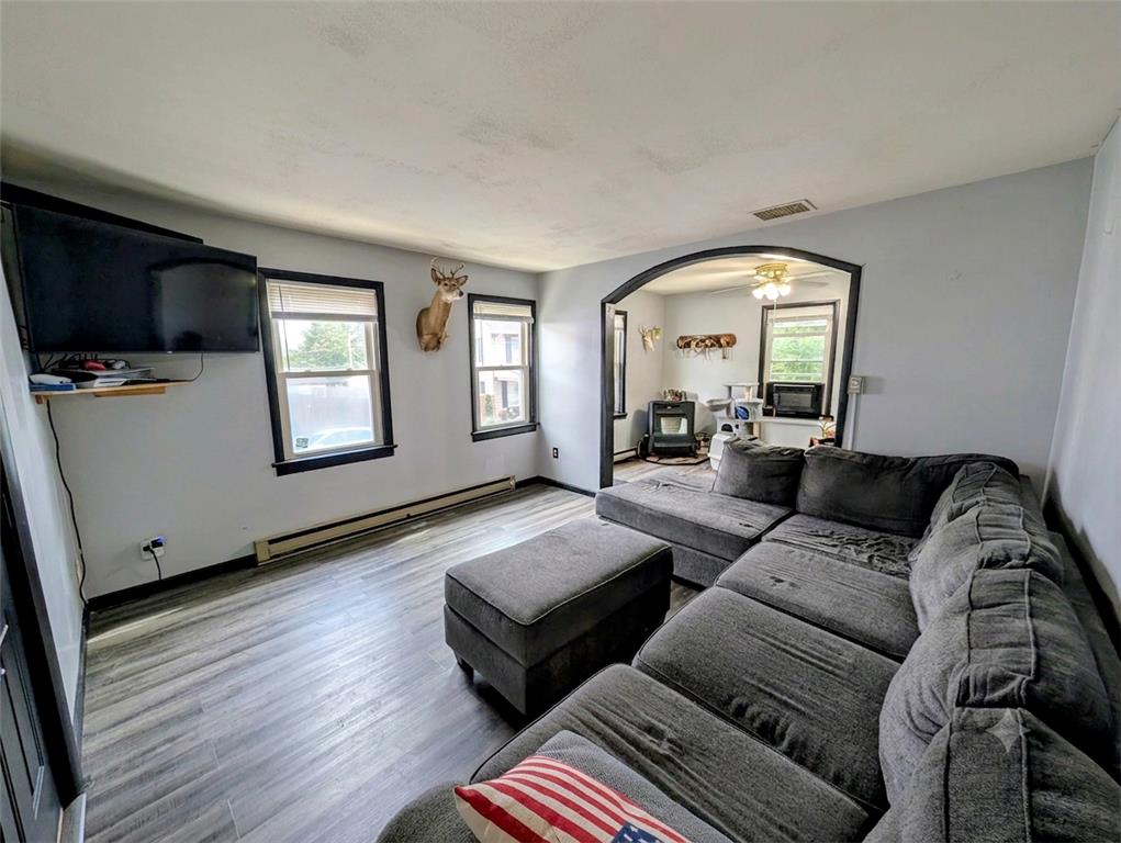 29 East Depot Street Property Photo 5