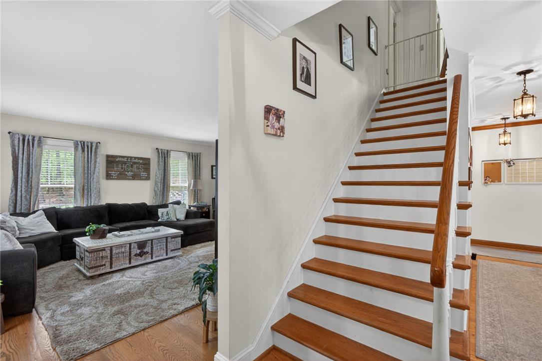 595 Walnut Avenue Property Photo 23