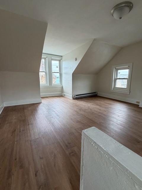 552 Thomas Street Property Photo 8