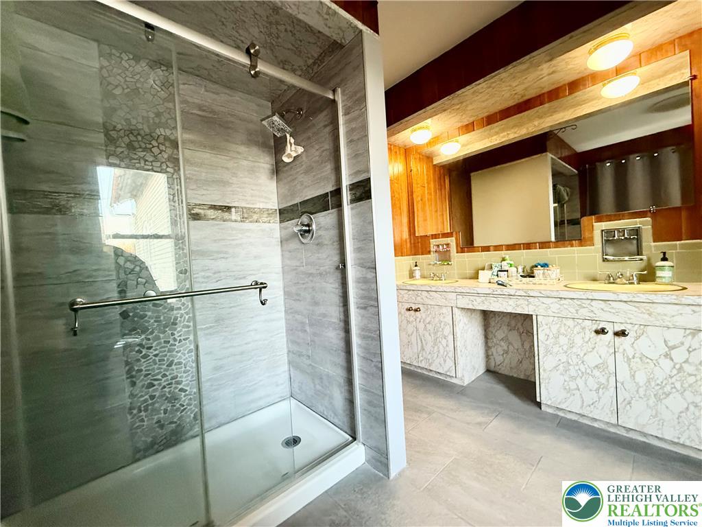 312 Susquehanna Street Property Photo 24