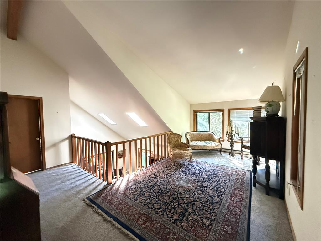 2143 Rosemont Drive Property Photo 12