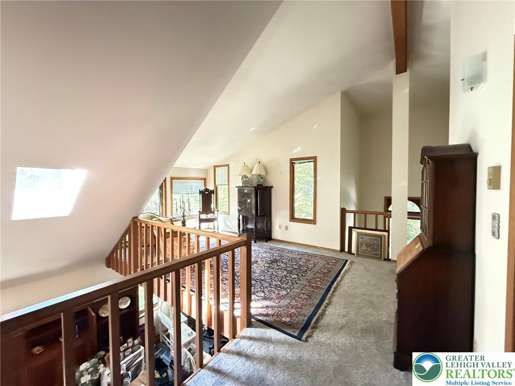 2143 Rosemont Drive Property Photo 14