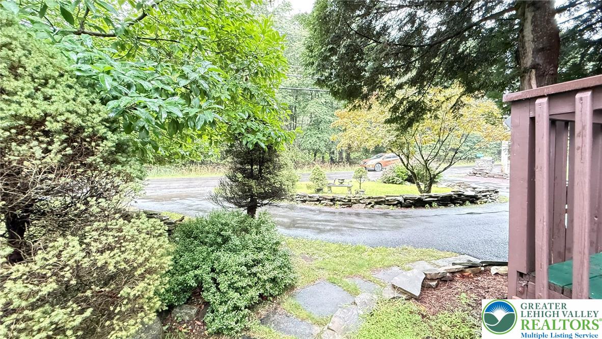 2143 Rosemont Drive Property Photo 28