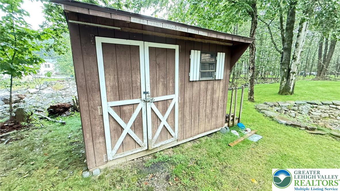 2143 Rosemont Drive Property Photo 31