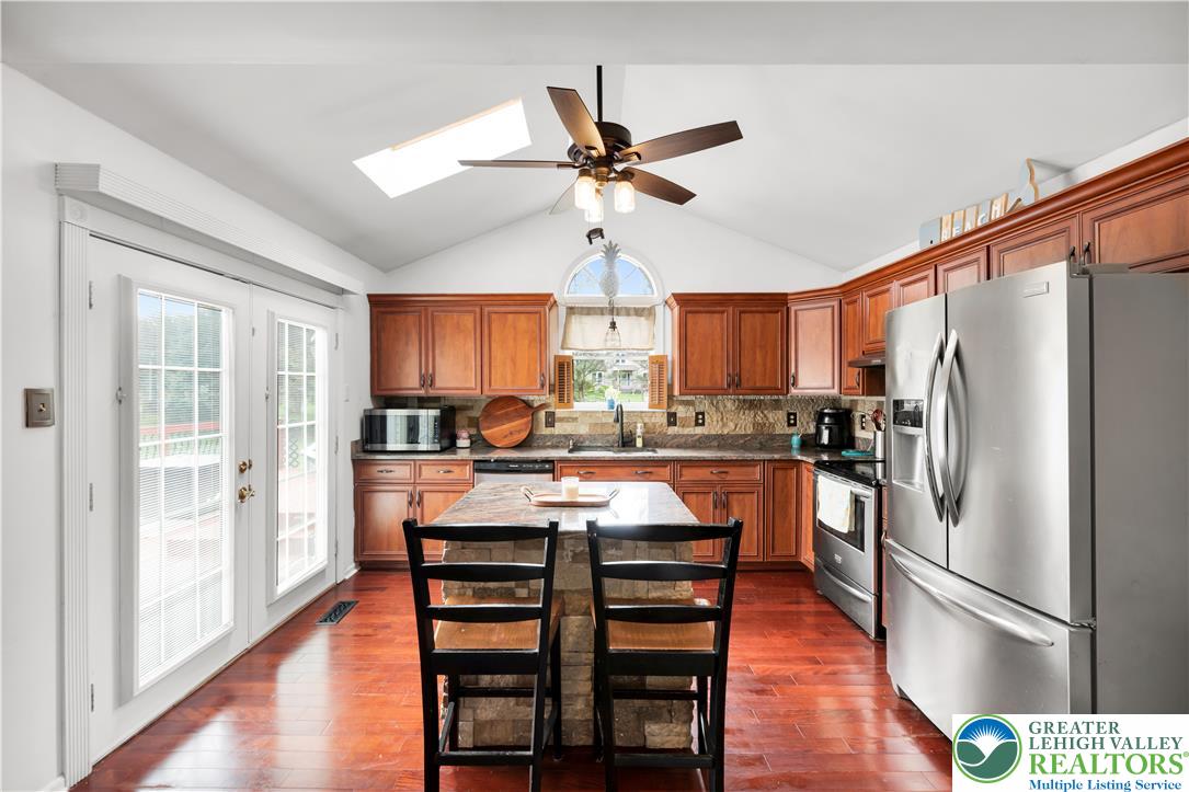 4531 Lenox Drive Property Photo 13