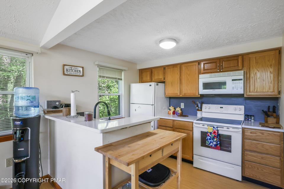 395 North Arrow Drive Property Photo 12