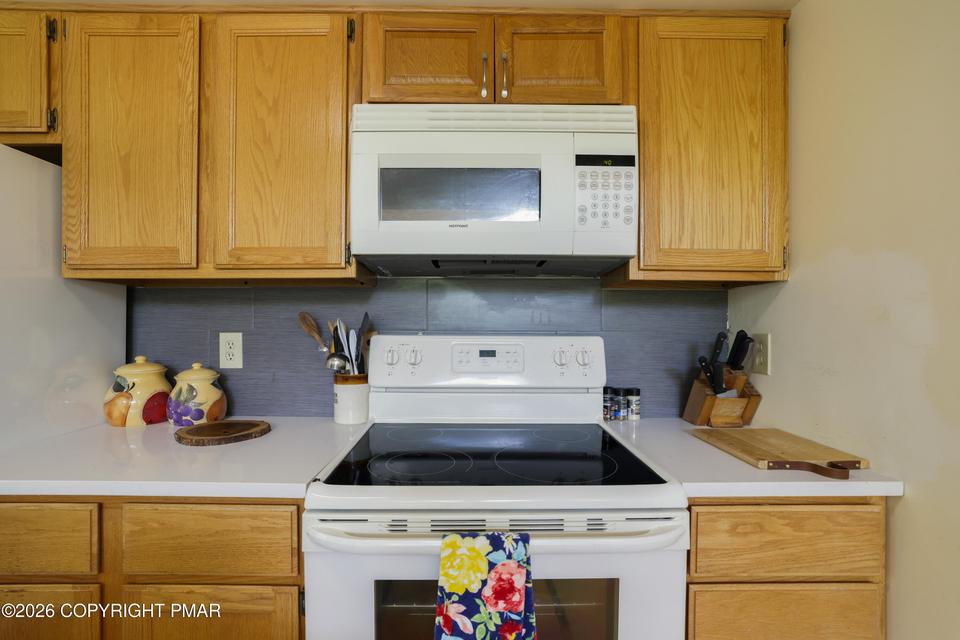 395 North Arrow Drive Property Photo 14