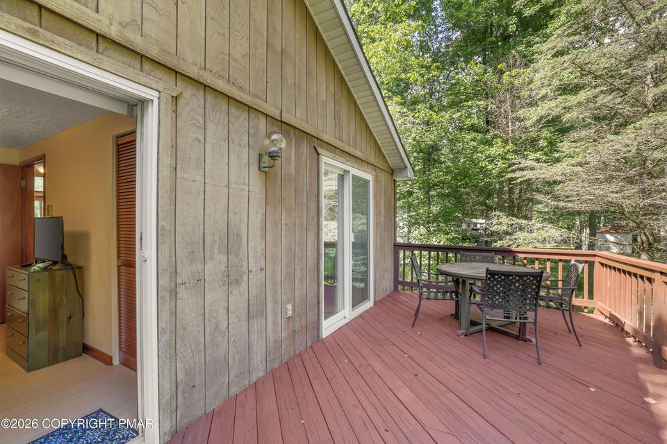 395 North Arrow Drive Property Photo 22