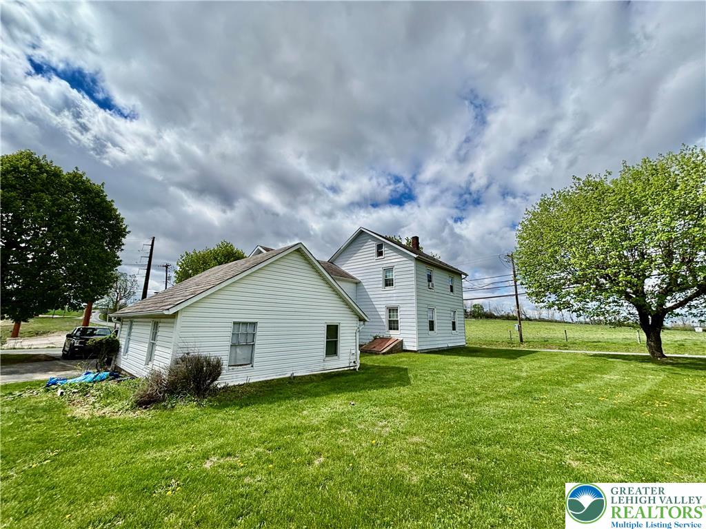 282 Young Road Property Photo 10