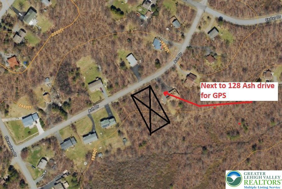124 Ash Drive Property Photo 2