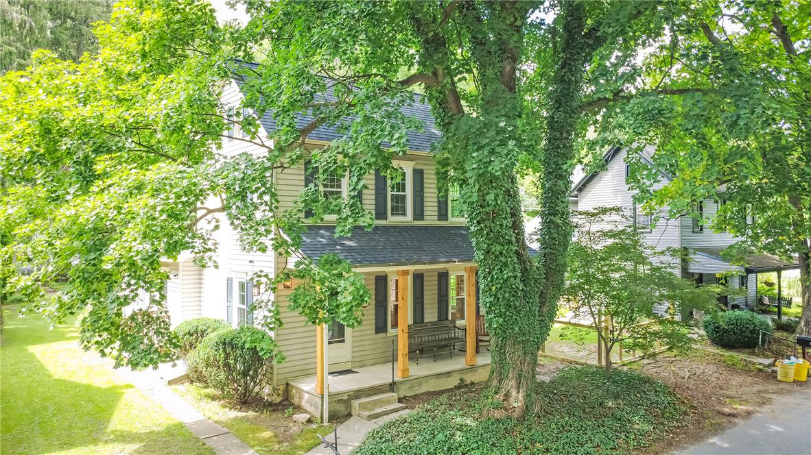 100 Creek Road Property Photo 3